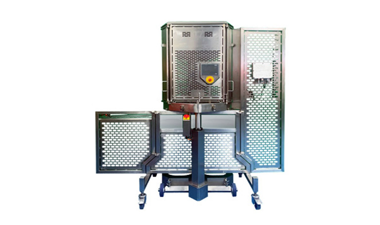 Steck Depositors Limited a été le premier à vendre, mettre en service et installer le premier robot de transformation alimentaire portable et hygiénique dans l’industrie du sandwich au Royaume-Uni : le DR2. C’était en juin 2019, une première dans l’industrie de la transformation alimentaire. IT REALLY IS THE NEXT BEST THING FOR SLICED BREAD!
